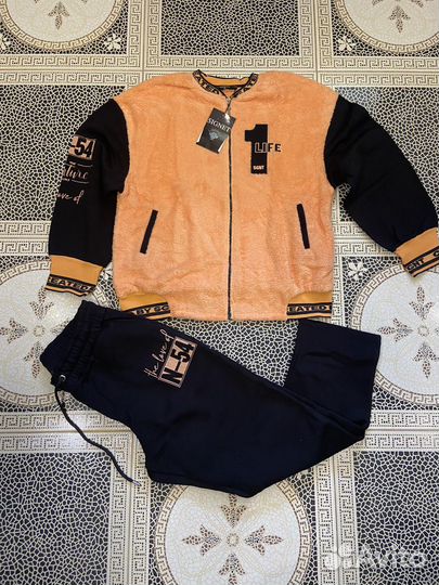 Новый спортивный костюм Турция signet