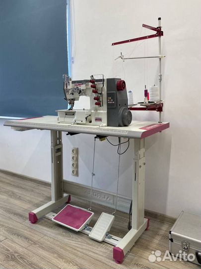 Плоскошовная (распошивальная) машина