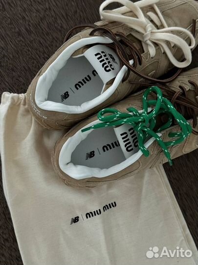 New balance miu miu