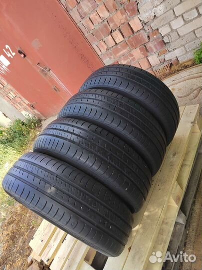 Kumho Ecowing ES01 KH27 185/65 R15