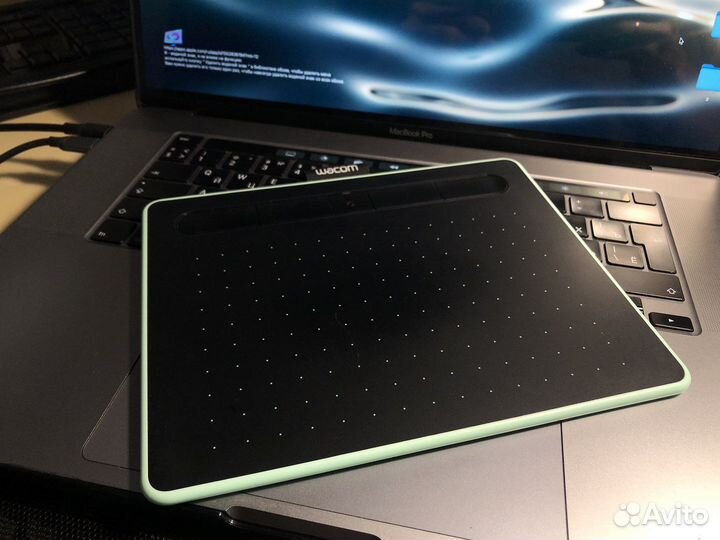 Графический планшет Wacom Intuos S (CTL-4100WL)