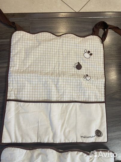 Комплект бортиков в кроватку, покрывало, кармашки