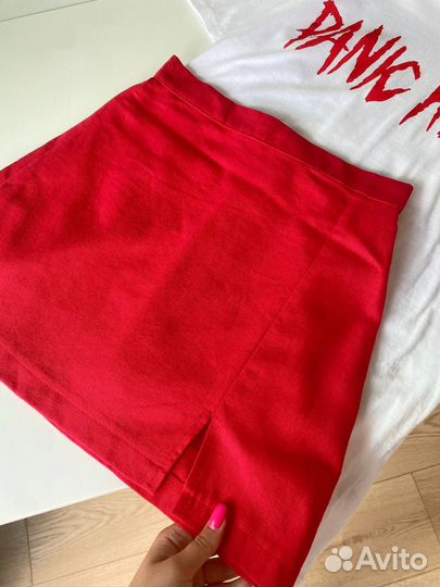 Юбка с разрезом guuzia