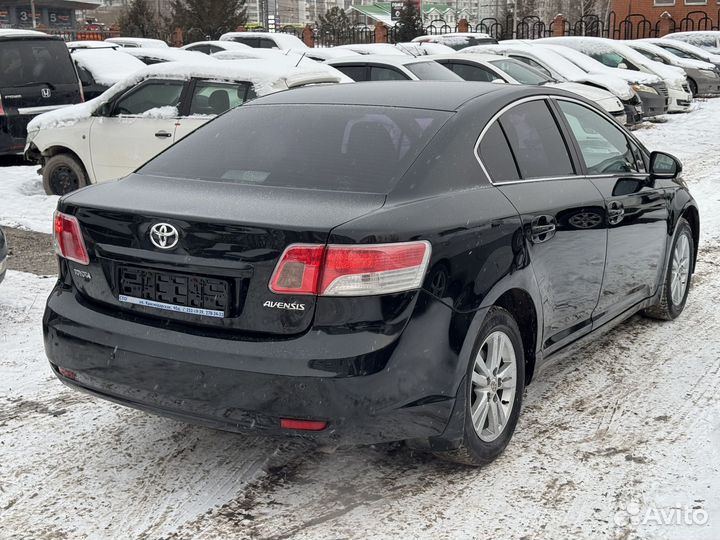 Toyota Avensis 1.8 CVT, 2010, битый, 166 000 км