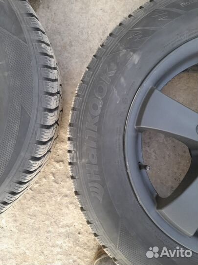 R16 Hankook Winter I'Pike RS W419 215/65, PCD 5x114.3 DIA 66.6