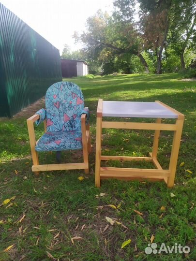 Детский стульчик и столик