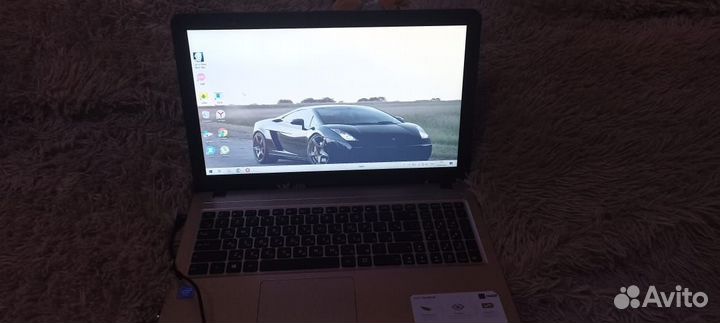 Ноутбук asus