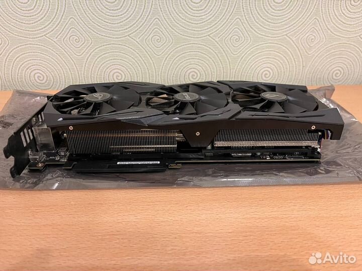 Asus GeForce RTX 2070 strix