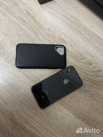 iPhone Xs, 64 ГБ