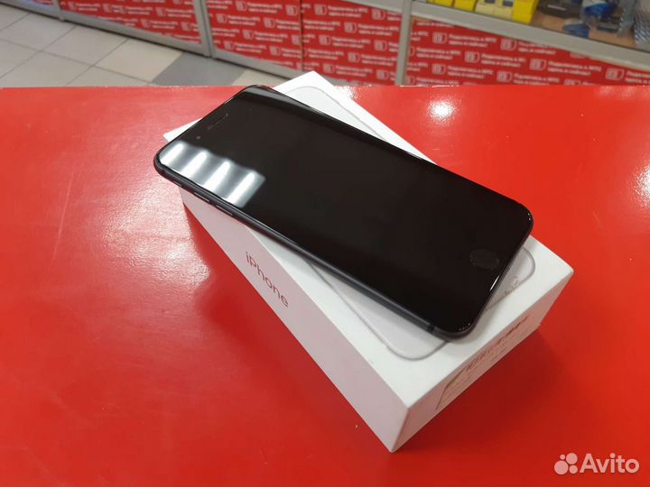 iPhone 8 Plus, 128 ГБ