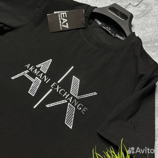 Armani Exchange мужская футболка