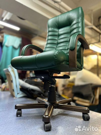 Компьютерное кресло