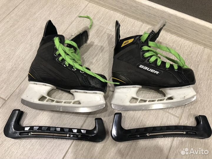 Коньки хоккейные детские Bauer Supreme