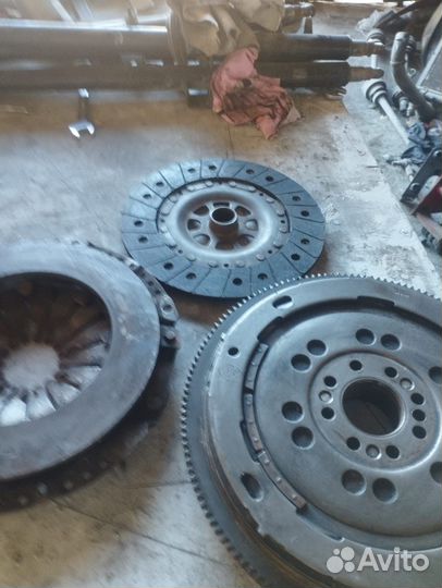 Маховик с комплектом мерседес спринтер 602 980