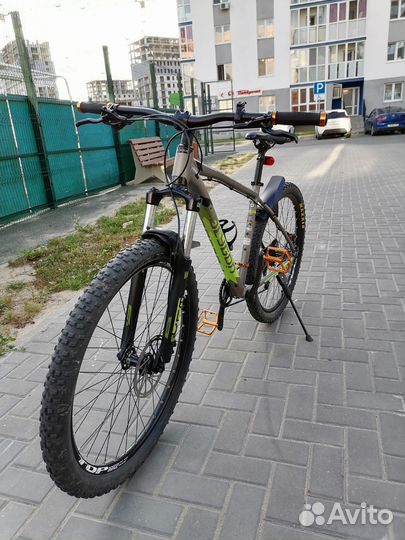 Polygon premier 5 27.5 Custom