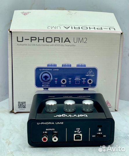 Звуковая карта behringer u-phoria um2