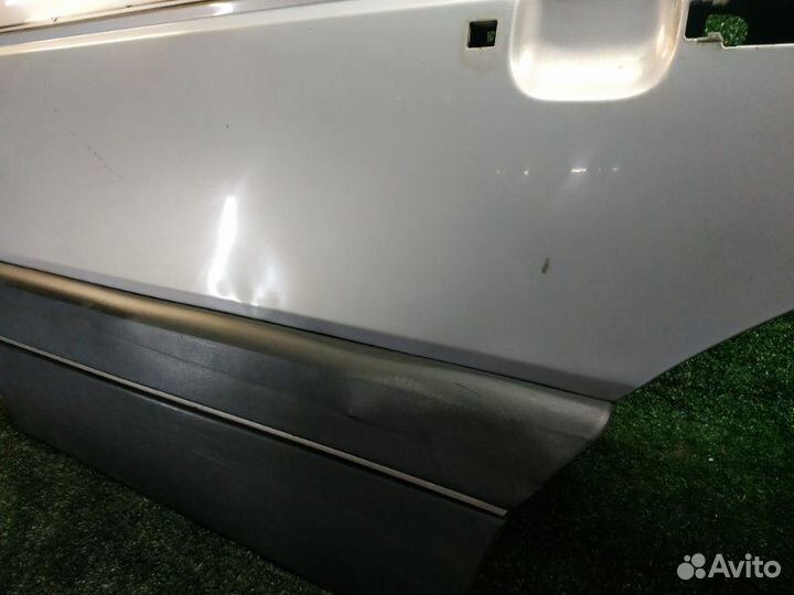 Дверь задняя левая Volkswagen Passat 2 B3 AAA