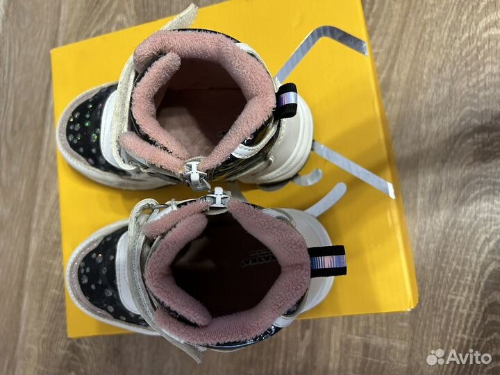 Ботинки для девочки демисезонные