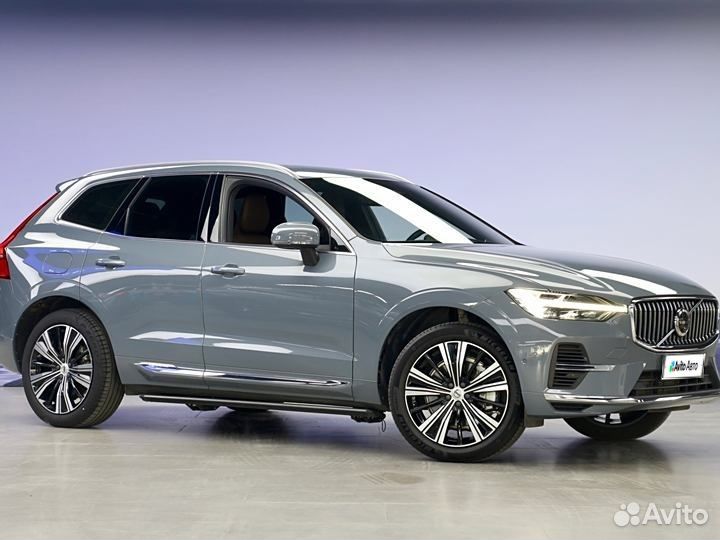 Volvo XC60 2.0 AT, 2022, 31 000 км