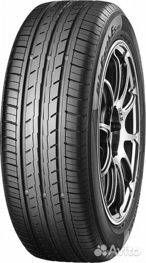 Yokohama Bluearth ES32 225/45 R17 V