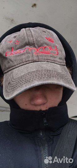 Кепка дизайнерская