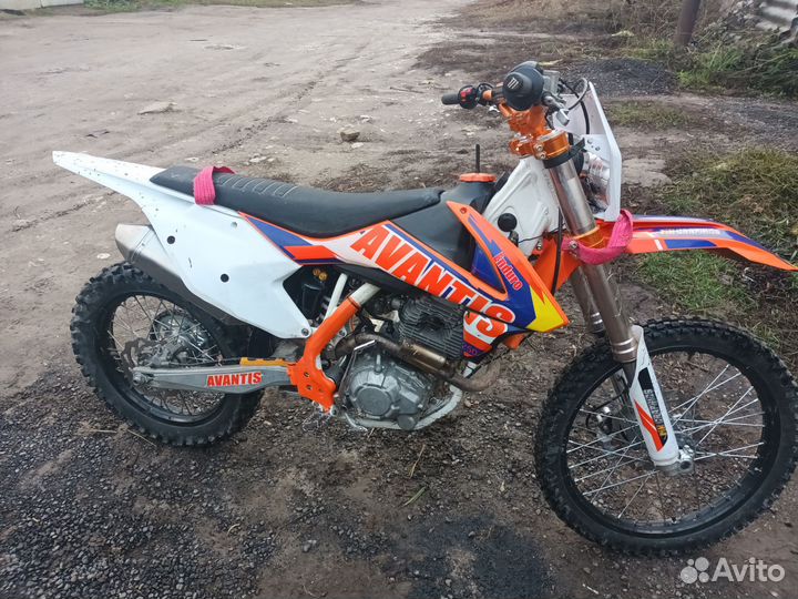 Avantis Enduro pro/carb 250