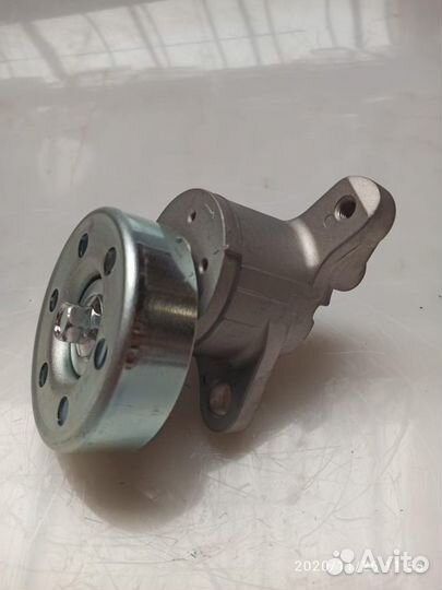 Натяжитель Toyota RAV4 Avensis Corolla abtto1009