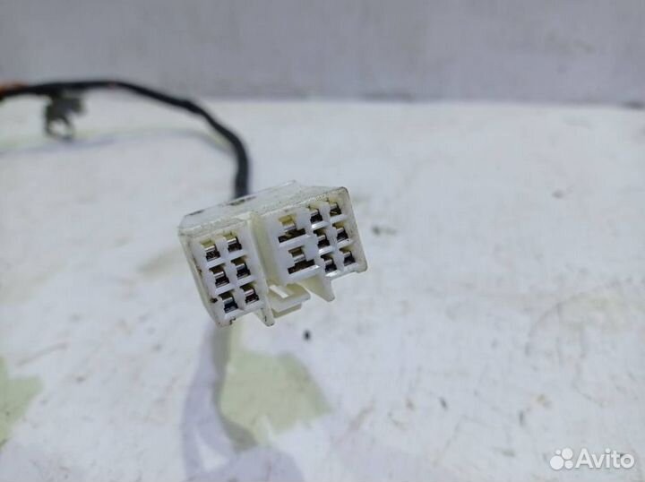 Проводка (коса) крышки багажника