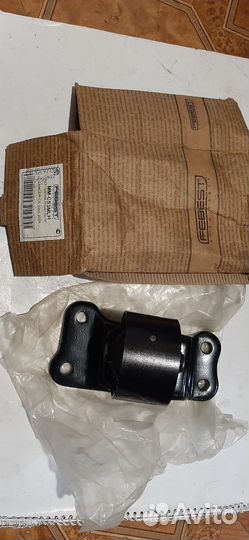 Mitsubishi lancer cs опора двигателя