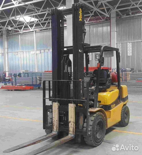 Водитель погрузчика (вилочного) график 2/2