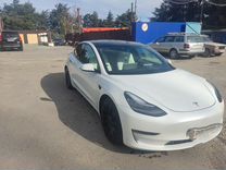 Почасовая Аренда Tesla Model 3 Performance