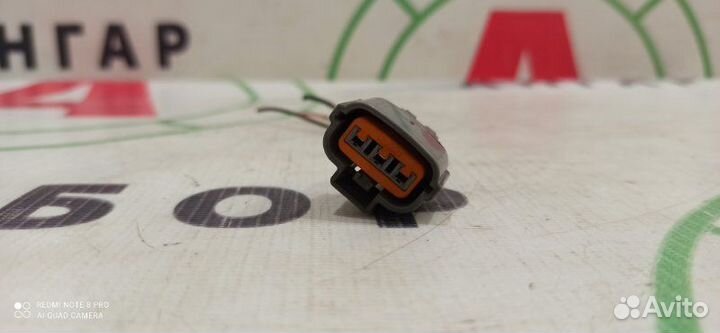 Разъем (фишка) катушки зажигания Mitsubishi Lancer