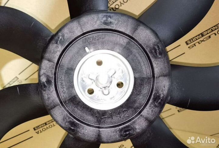 Вентилятор Toyota Camry 70