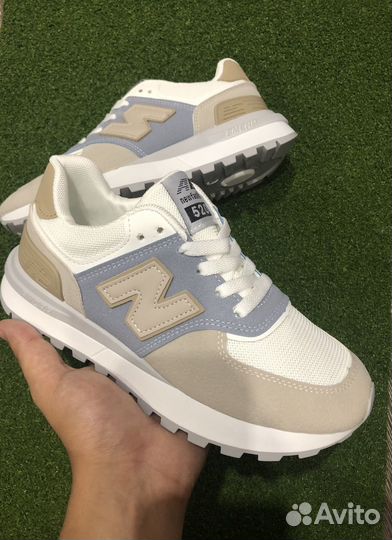 Кроссовки женские NB