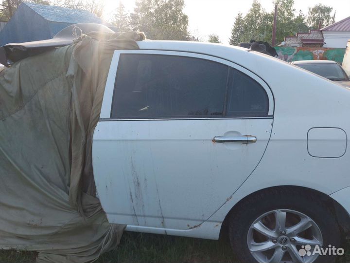 Дверь задняя левая Lifan Solano Белая