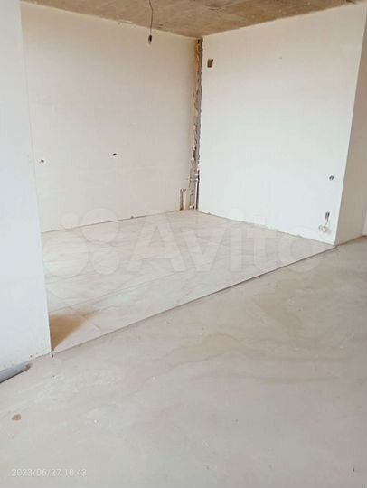 2-к. квартира, 74 м², 4/8 эт.