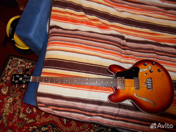 Полуакустическая бас-гитара Gibson EB-2 (Китай )
