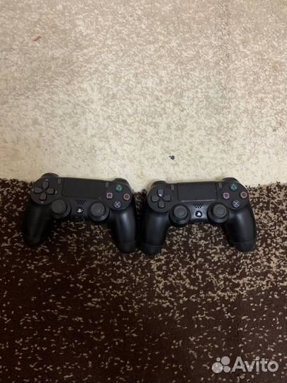 Playstation 4 консоль 2 джостика, зарядка