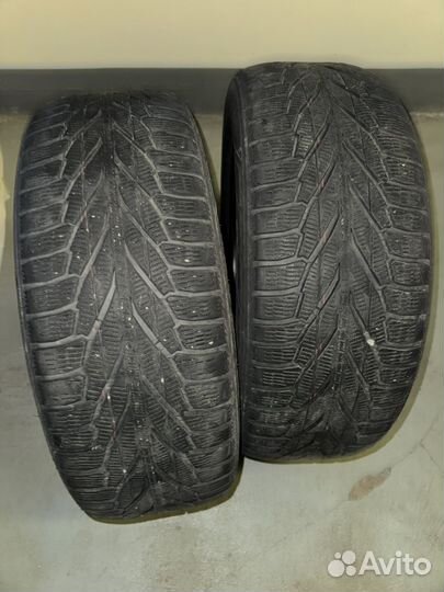 Nokian Tyres Hakkapeliitta SUV 235/55 R19 105R