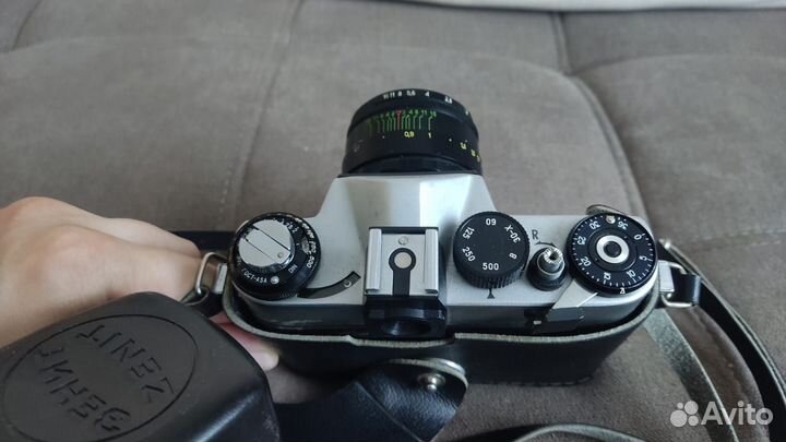 Плёночный фотоаппарат Зенит ет