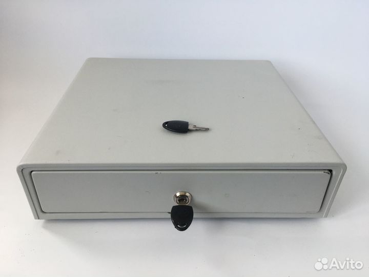Ящик для денег б/у