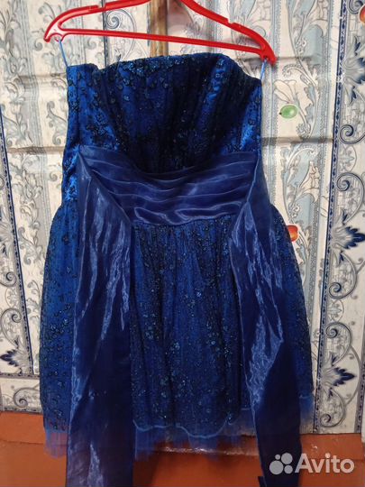Вечернее платье