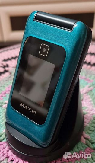 Мобильный телефон Maxvi E8