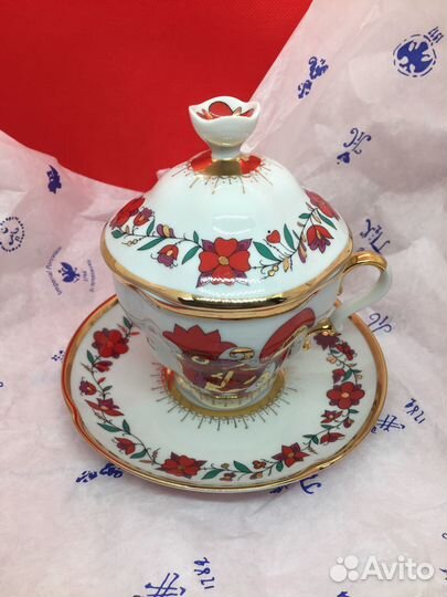 Чашка с блюдцем с крышкой ифз