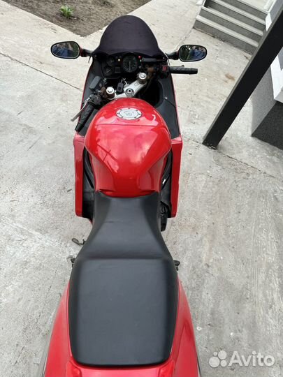 Honda CBR 1100 XX