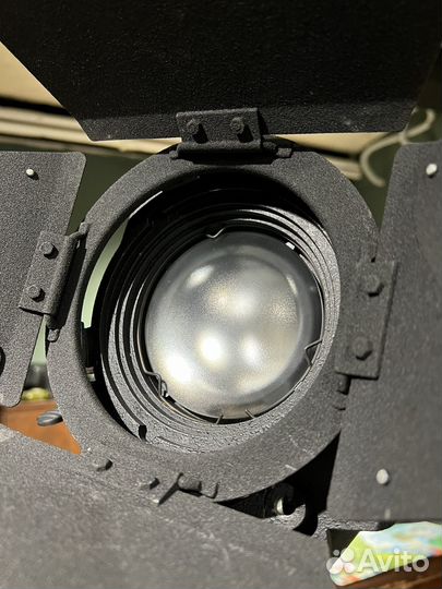 Осветительный прибор Dedolight DLH 650