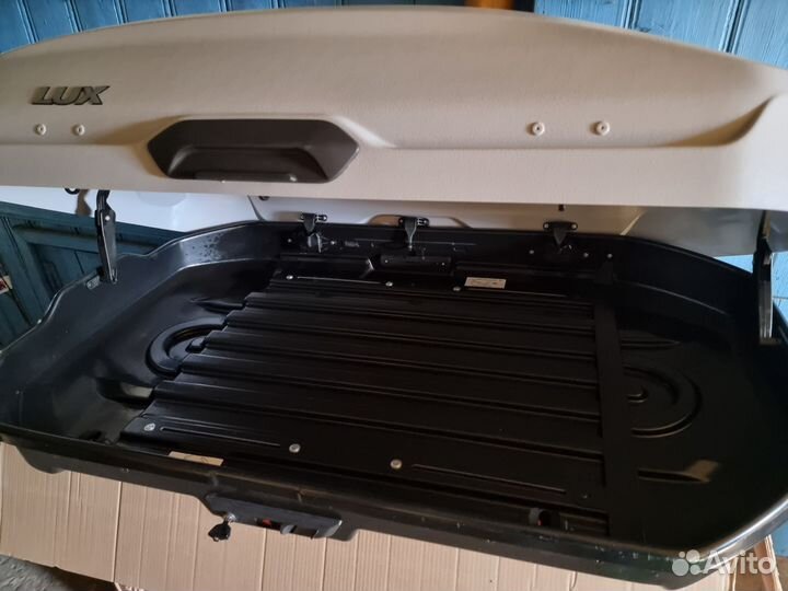 Автобокс lux tavr