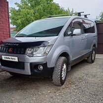 Mitsubishi Delica D5 2.4 CVT, 2008, 175 000 км, с пробегом, цена 2 480 999 руб.