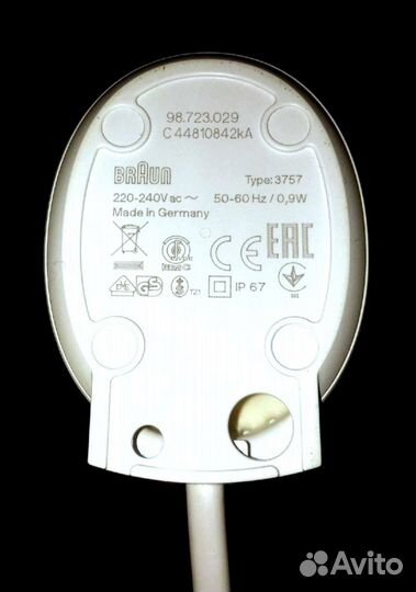 Электрическая зубная щетка Braun Oral-B Vitality