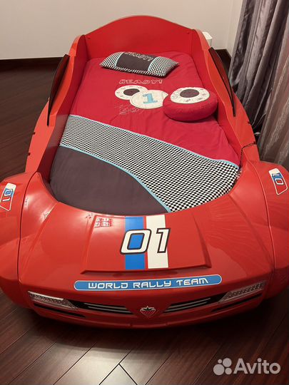 Детская кровать машина с подсветкой